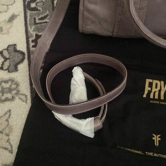 NWT $388 Frye Melissa Washed
Pull Up Leather Sachel - - Picture 7 of 10